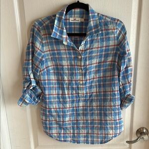 Vineyard Vines Blue and Red Plaid Button-Up Shirt